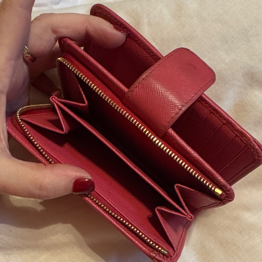 Pink Prada Saffiano Metal Oro Bi-fold - Picture 6 of 11